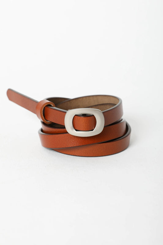 Slim Leather Waist Cincher – Adjustable & Tailored Fit Leto Collection
