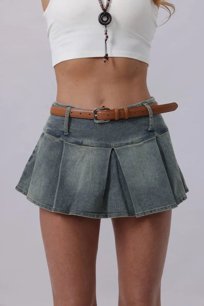 Sleek Classic Silver Buckle Belt - Timeless Function Boho Clothing and Accessories