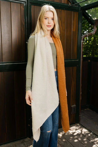 Cozy Double Tone Scarf Leto Collection