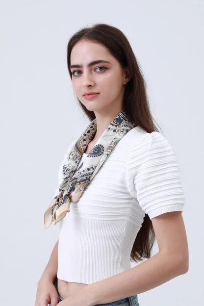 Versatile Paisley Print Bandana - Multi-Way Scarf 🌸🧣 Leto Collection