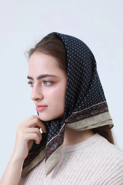 Preppy Paisley Bandana - Cotton-Soft & Versatile 🌸🧣 Leto Collection
