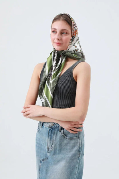 Silky Butterfly Floral Bandana – Summer Staple Scarf 🦋🌸 Leto Collection
