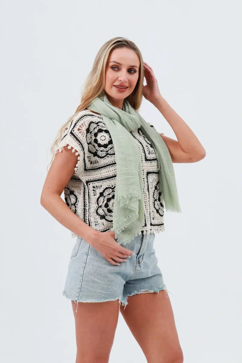 Crinkle Fringe Oblong Scarf – Lightweight & Soft Wrap 🌬️🧣 Leto Collection